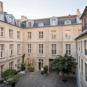  Hostel Mije Marais Francja